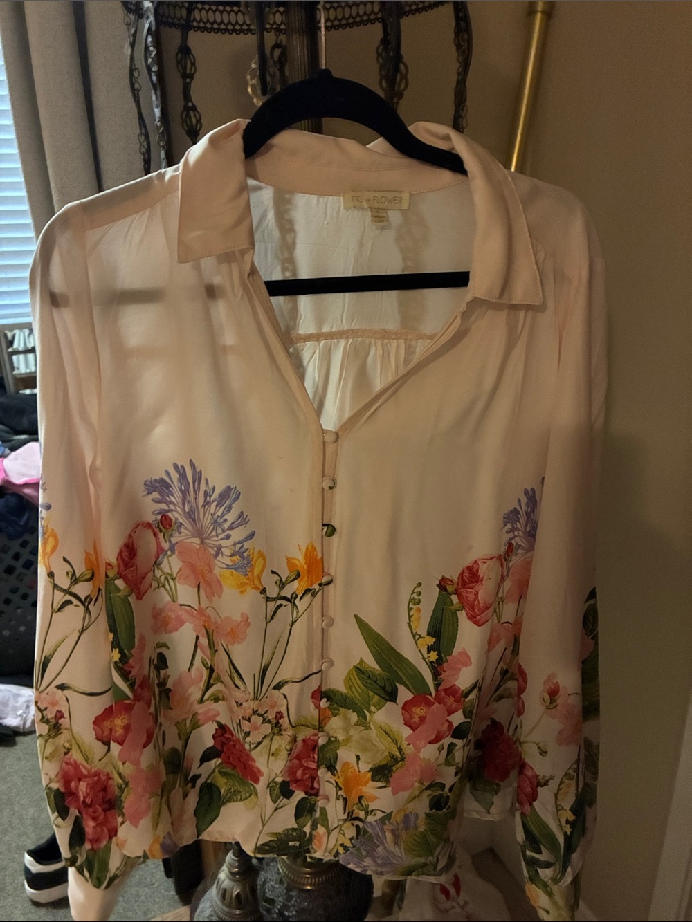 Floral Button-Front Satin Blouse - Light Pink